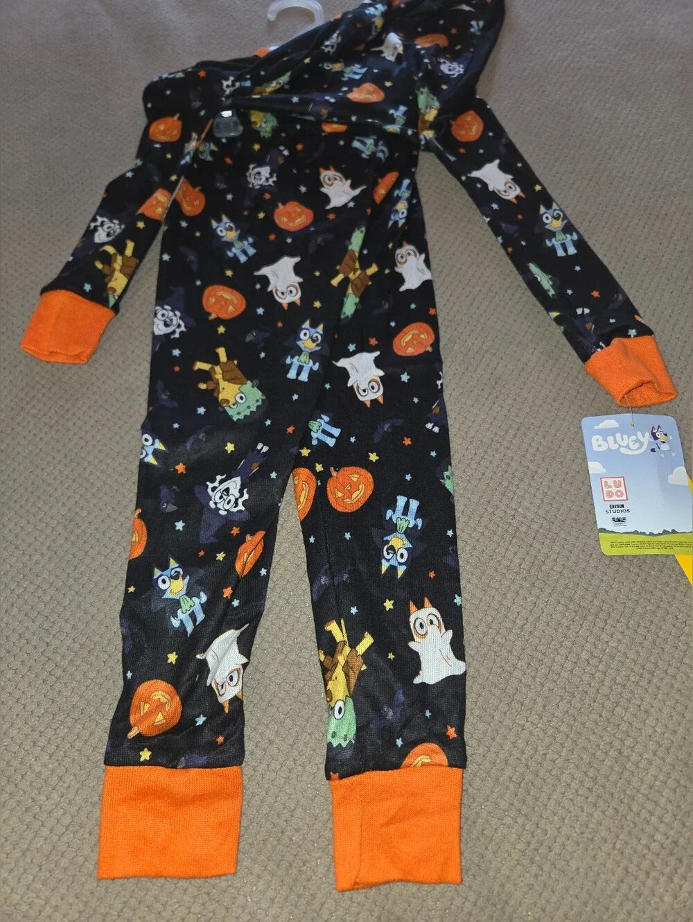 Boys 2-Piece Black & Orange Bluey Halloween Top & Pants Pajama Set Size 4